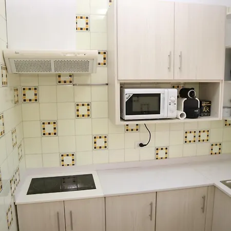 Apartman Ii 2-8 *