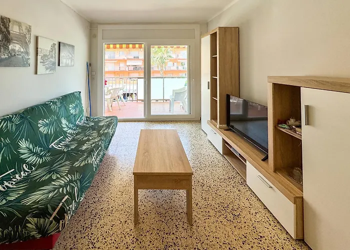 Ii 2-8 Apartman Roses